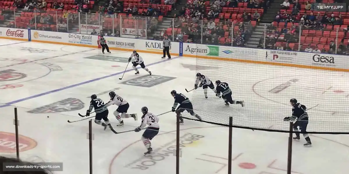 开云体育——🏈橄榄冲锋，勇闯敌阵！